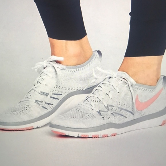 Nike Shoes - Nike shoes Nike Shoes - Nike shoes